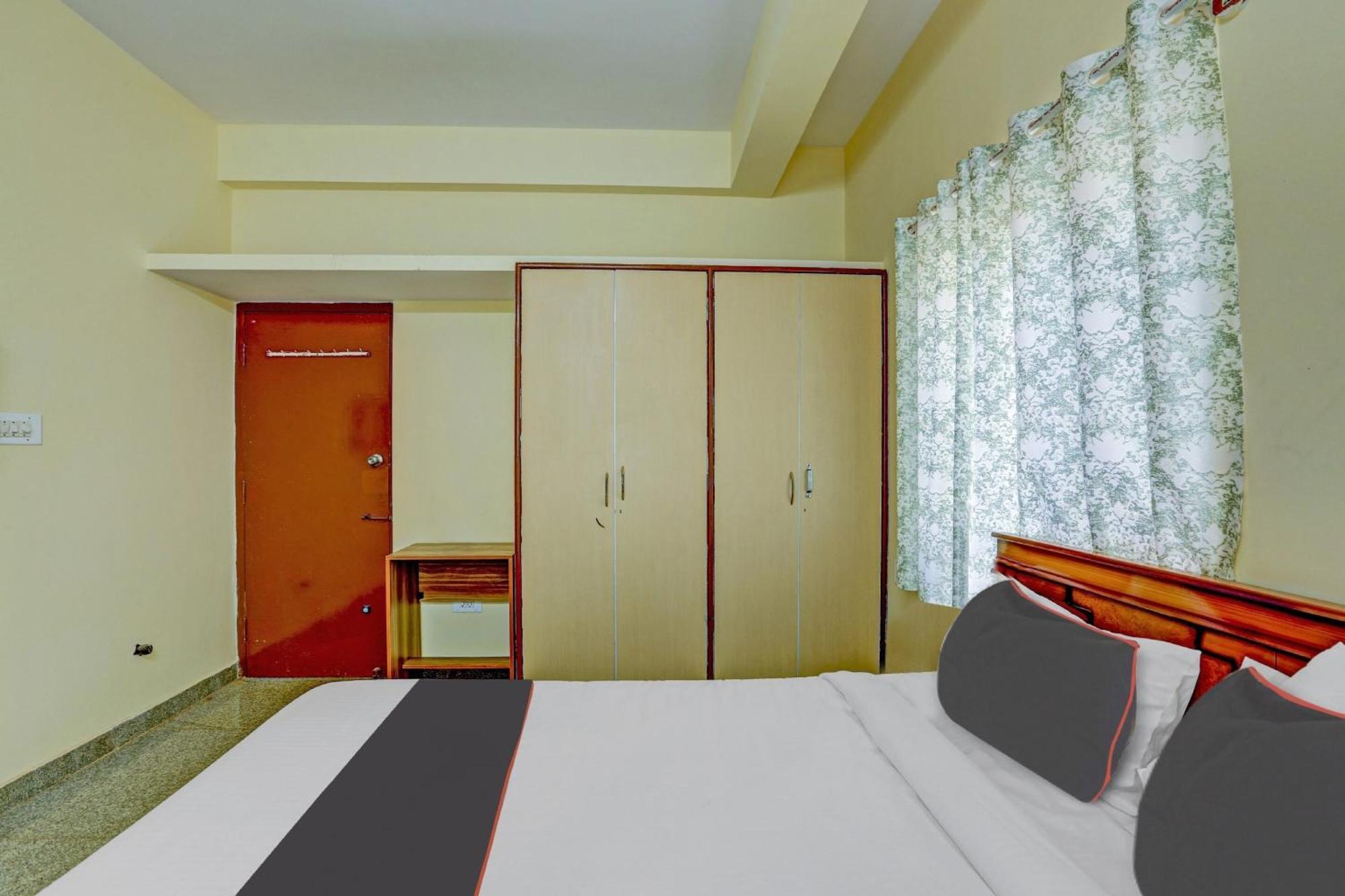Collection O Relax Stay Apartments Bangalore Exterior foto